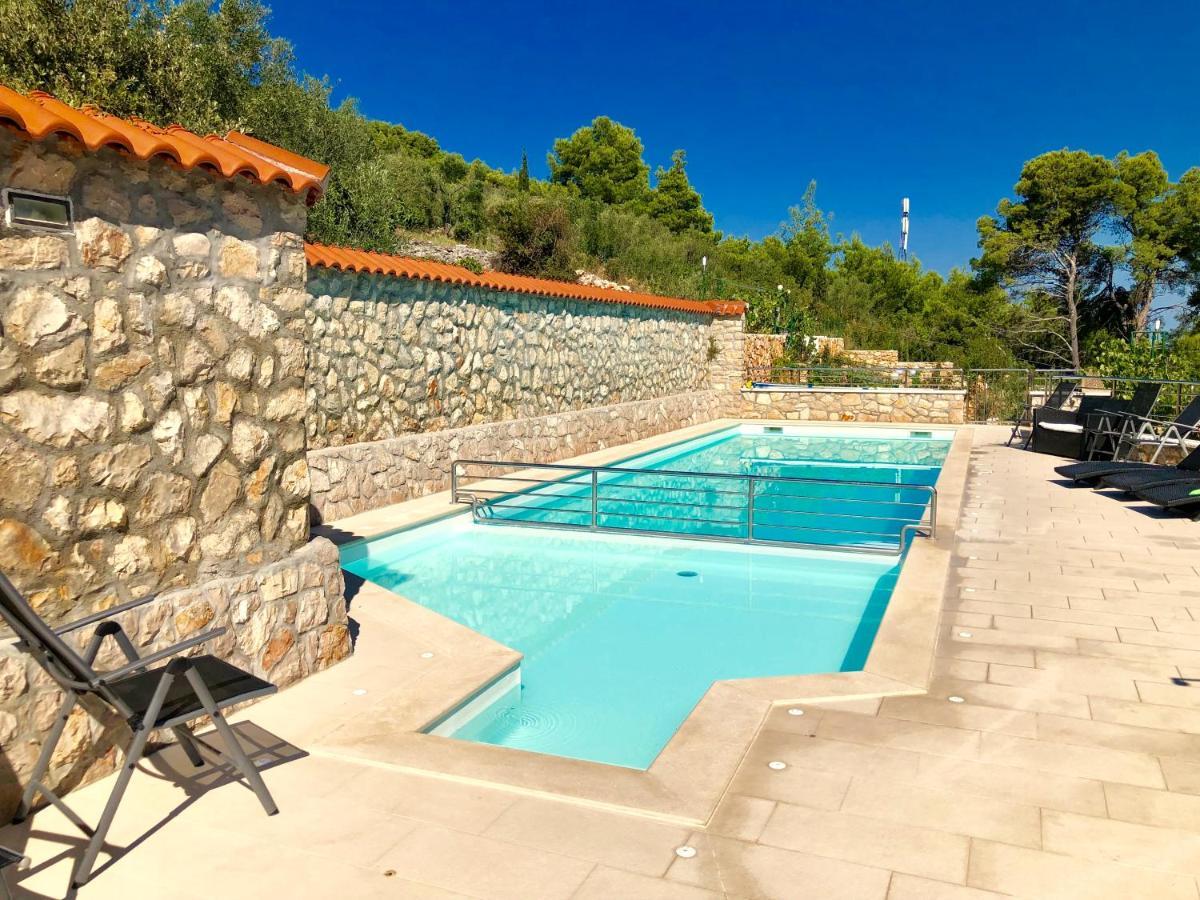 Villa Dinastija Кали Екстериор снимка