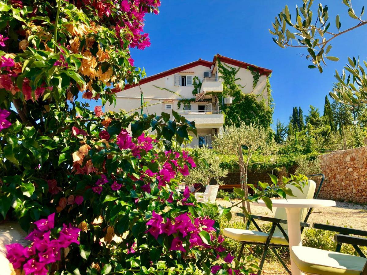 Villa Dinastija Кали Екстериор снимка